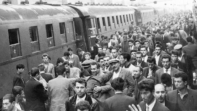 resized c39ef 5c17b902gastarbeiter